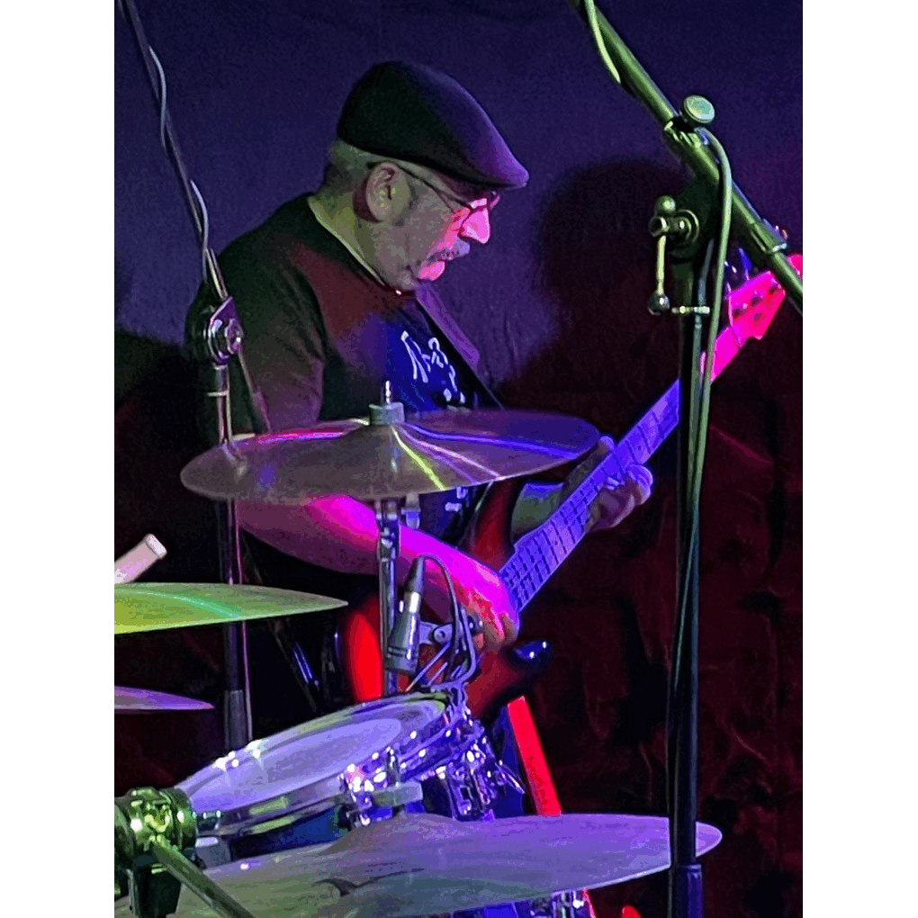 CarlonBass full image
