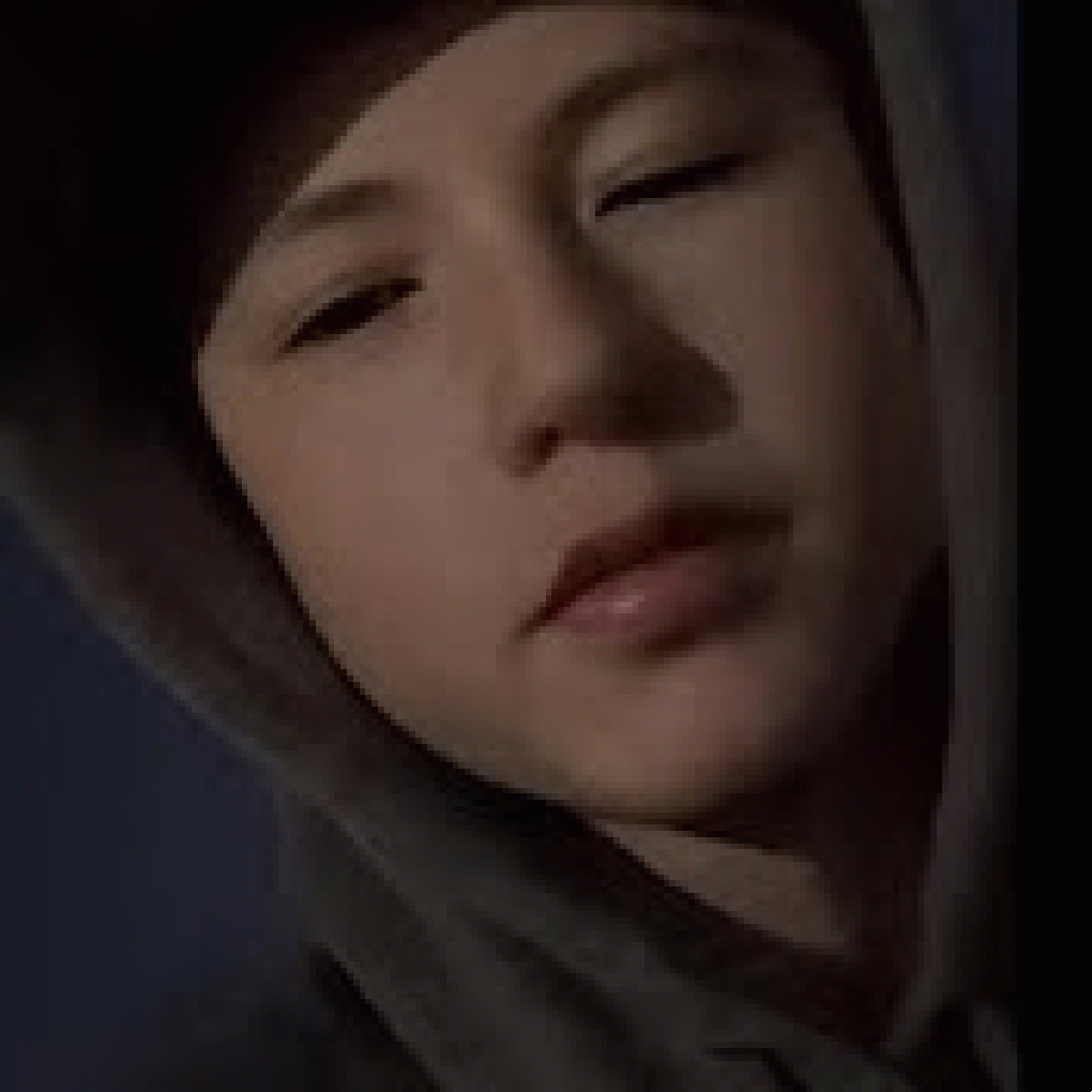 DAMIANROBAR full image