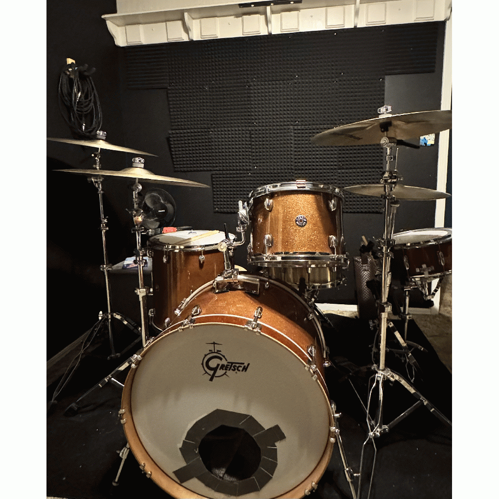 Greyson_42 full image