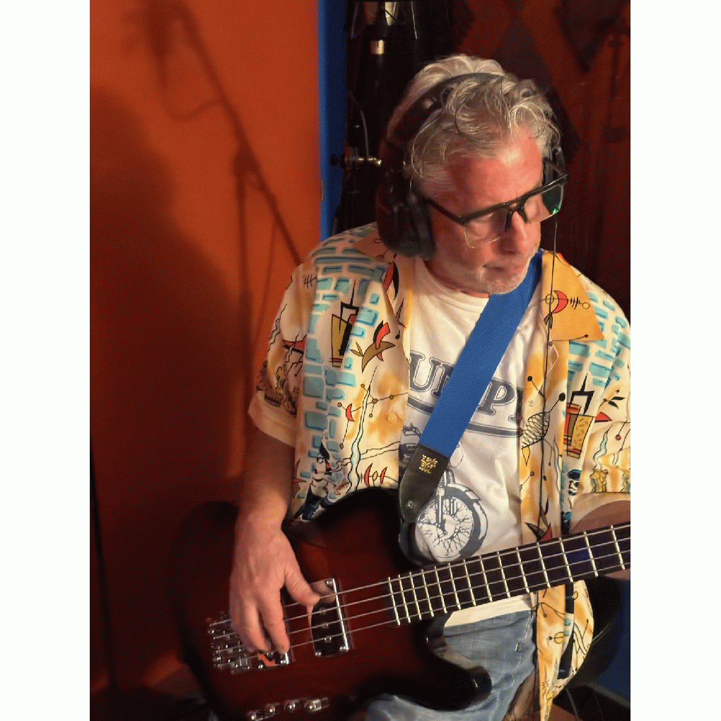 JoeBassPlayer full image