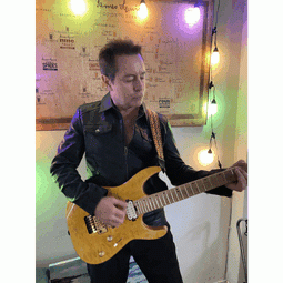 JulesRockVocalistGuitarist full image