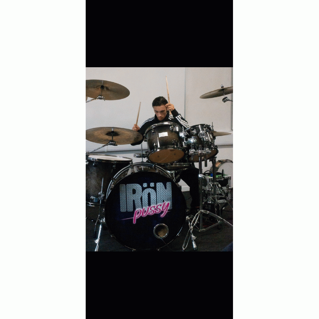 Oscarclitheroe full image