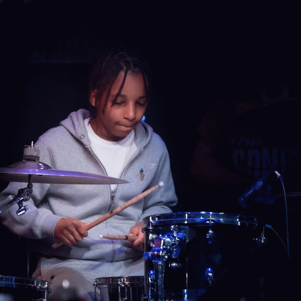 andrew_drums full image