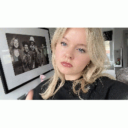 emilyjacquelinemalget full image