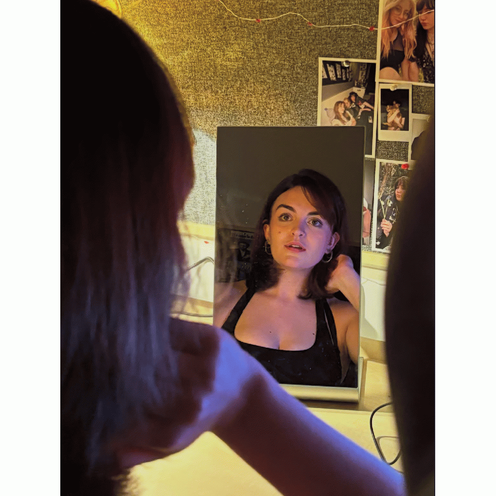 scarlet_thexton full image